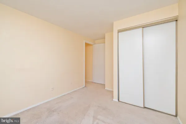 $2,350 | 39 Triple Crown Court, Gaithersburg, MD 20878