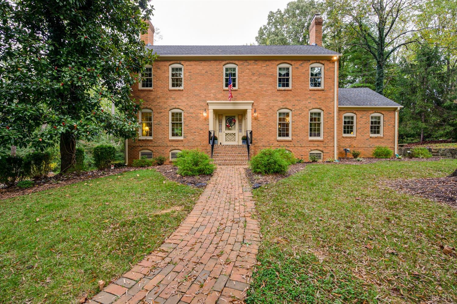 4724 Locksview Road Lynchburg, VA 24503 - Photo 2 of 56 Gallery Image 2