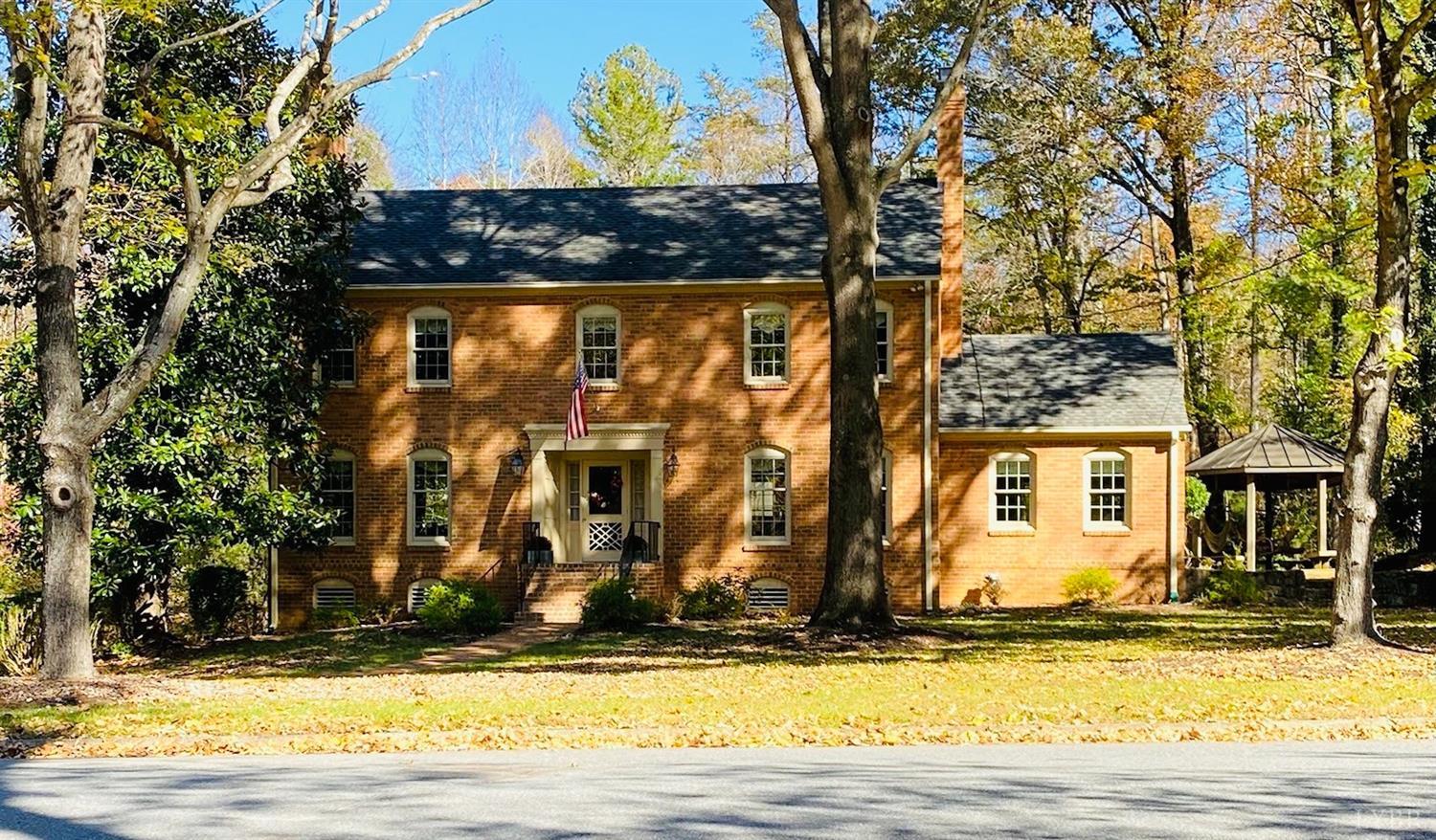 4724 Locksview Road Lynchburg, VA 24503 - Photo 3 of 56 Gallery Image 3