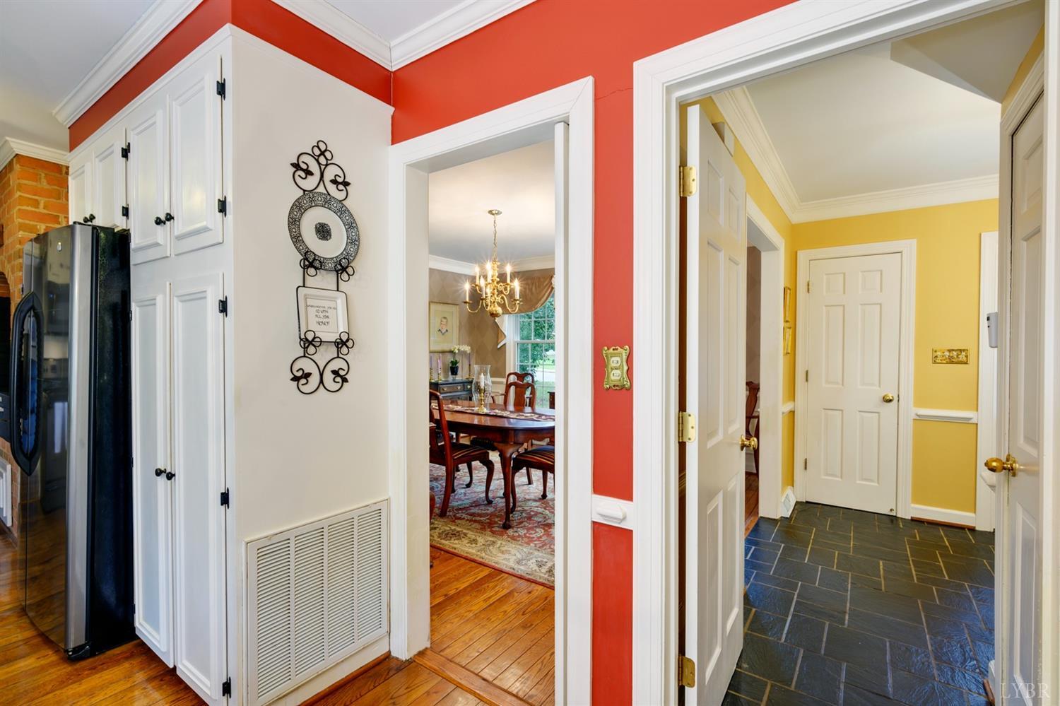 4724 Locksview Road Lynchburg, VA 24503 - Photo 21 of 56 Gallery Image 21