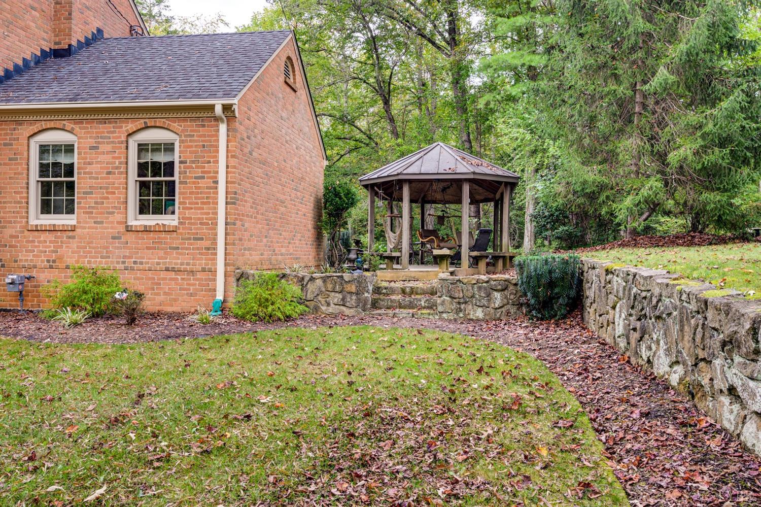 4724 Locksview Road Lynchburg, VA 24503 - Photo 48 of 56 Gallery Image 48