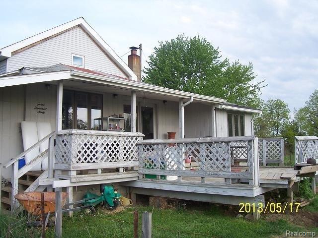360 North Hayes Road Lapeer, MI 48446 - Photo 14 of 16 Rear.JPG