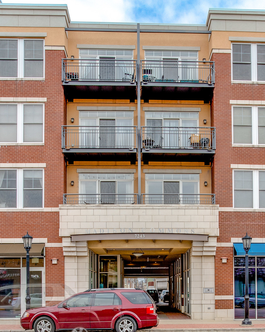 7243 Madison Street, Unit 306 Forest Park, IL 60130 - Photo 1 of 23