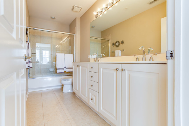 7243 Madison Street, Unit 306 Forest Park, IL 60130 - Photo 15 of 23
