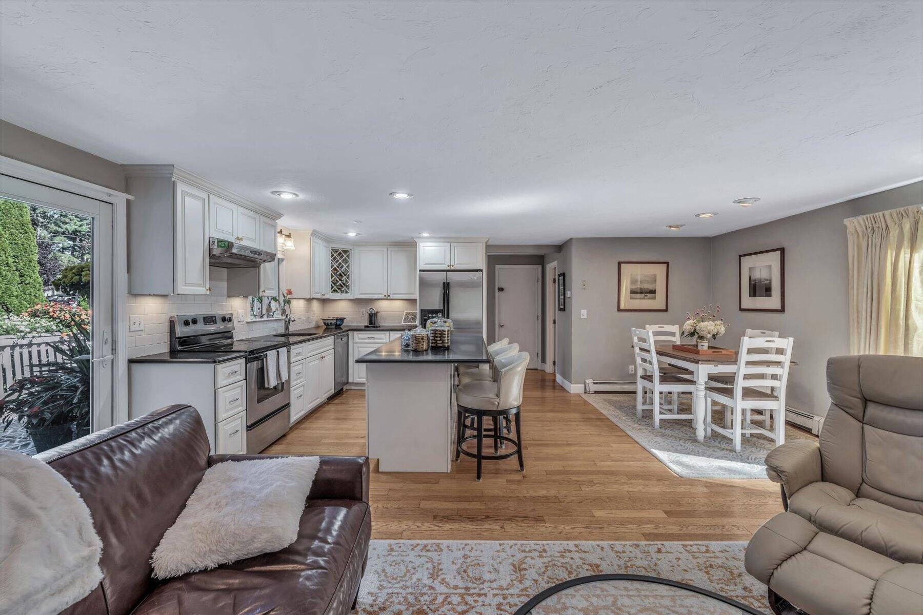 52 Buccaneer Way Mashpee, MA 02649 - Photo 9 of 39 48-IMGP8791