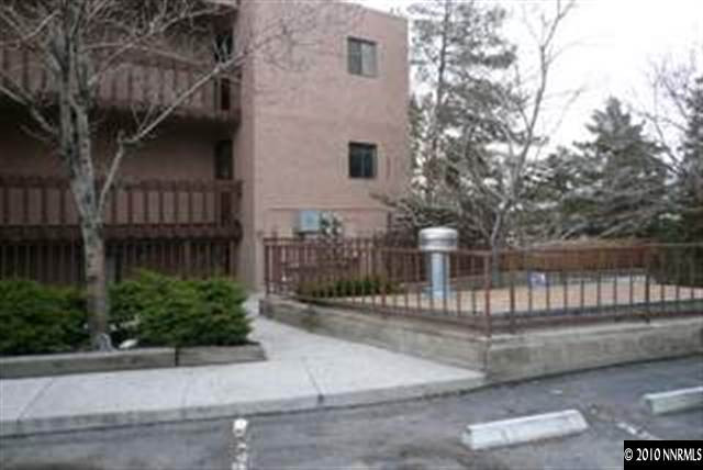 13 Vista Rafael Parkway, Unit 13 Reno, NV 89503 - Photo 4 of 5 Photo 4