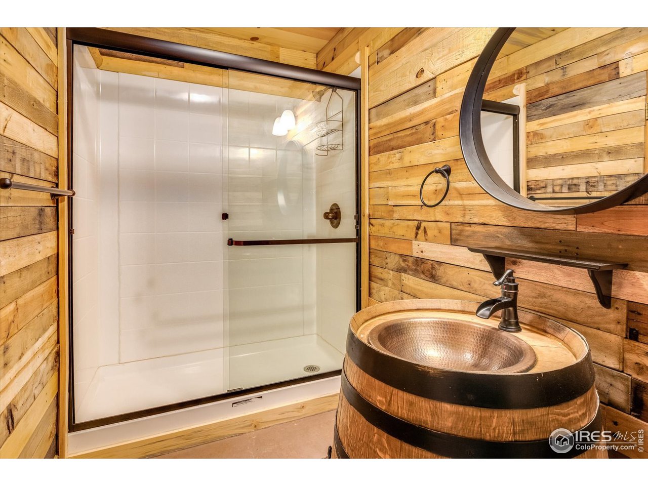 234 Kiowa Road Lyons, CO 80540 - Photo 33 of 39 Cabin interior