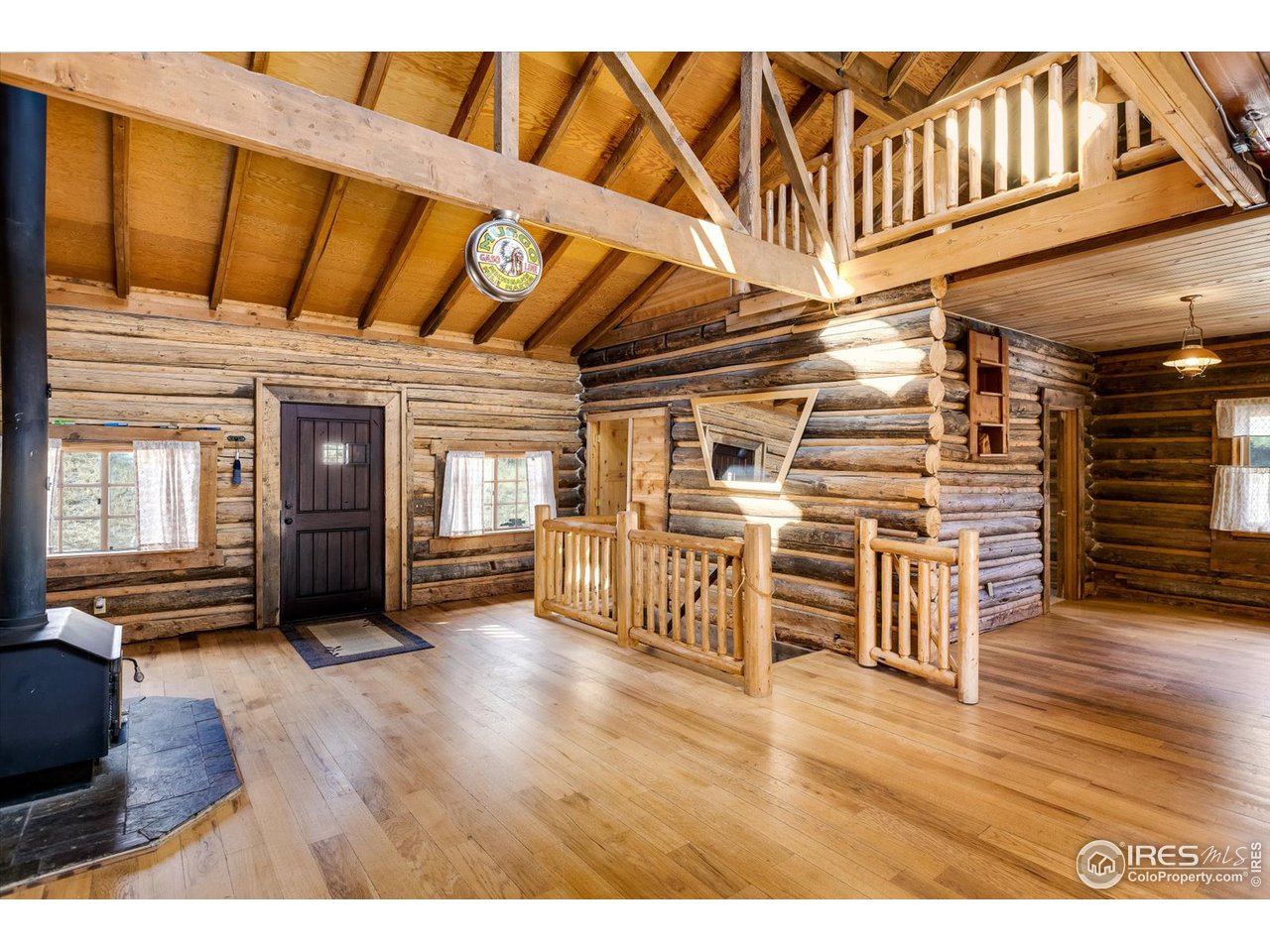 234 Kiowa Road Lyons, CO 80540 - Photo 4 of 39 Entry