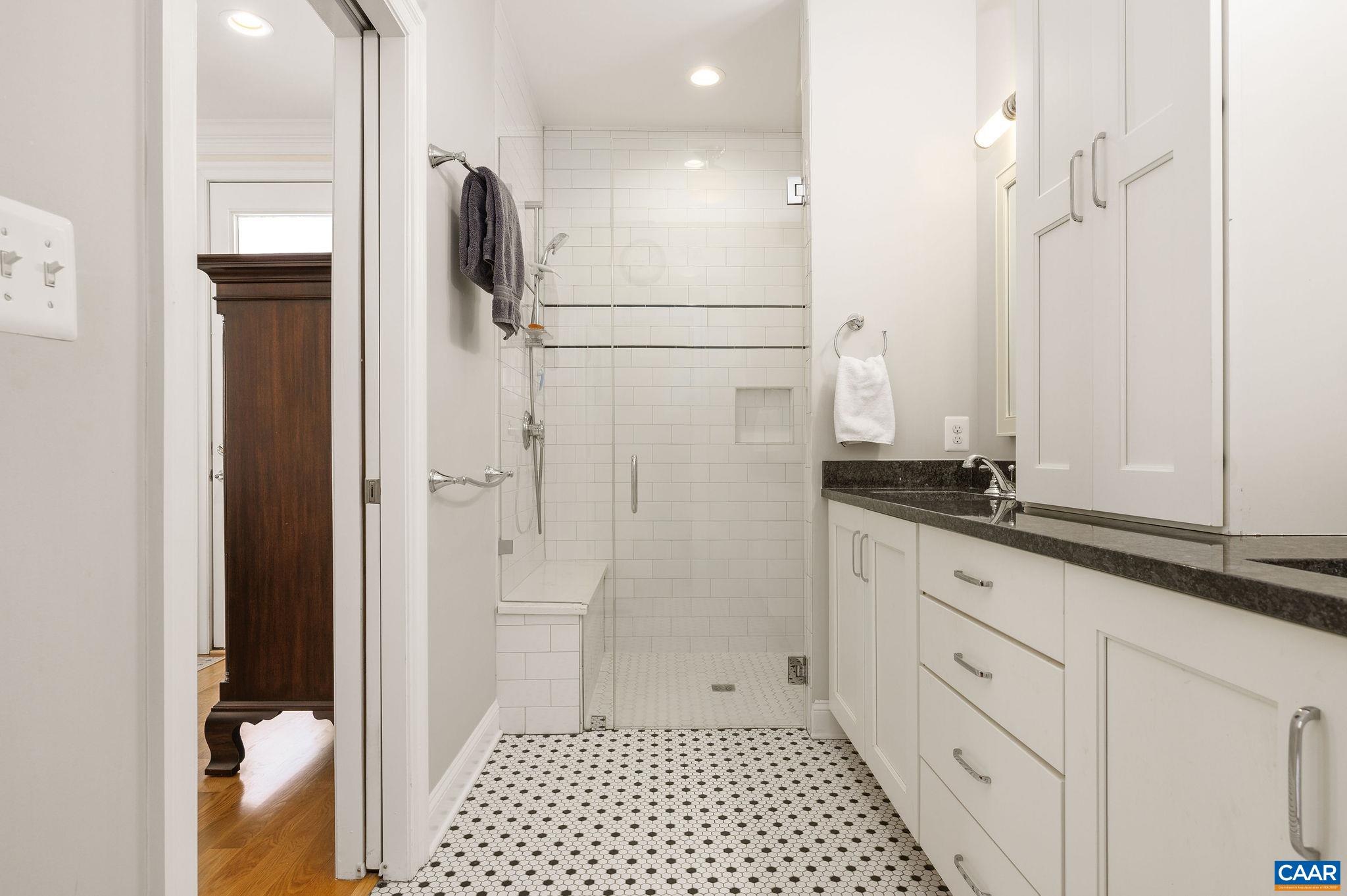 4063 Varick Street Charlottesville, VA 22901 - Photo 17 of 36