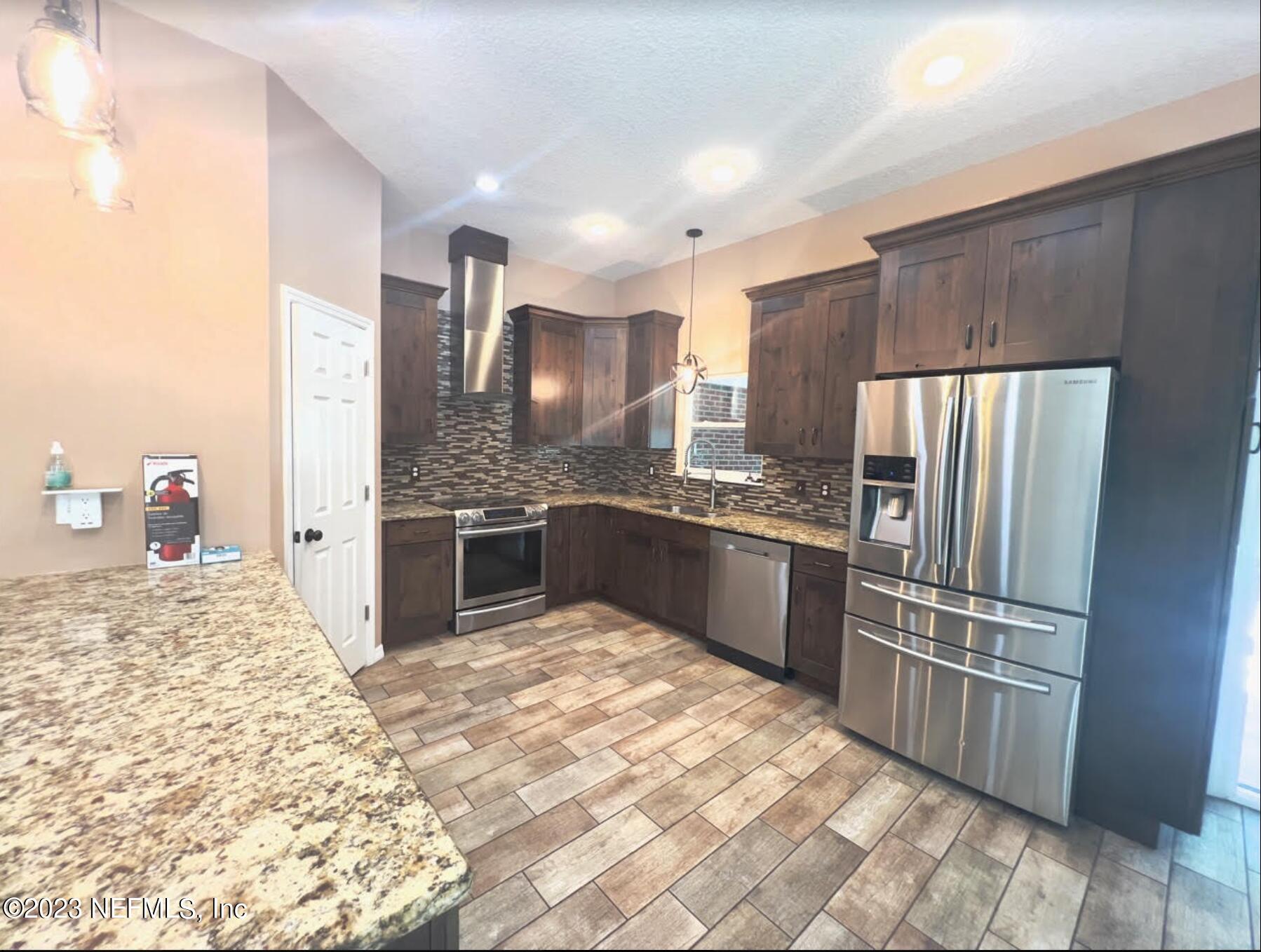 651 Timbermill Lane Orange Park, FL 32065 - Photo 11 of 13 651 Timber Mill- Kitchen