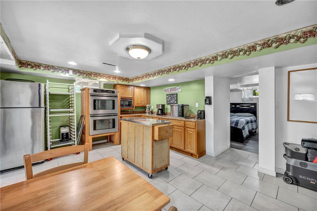 159 Murdocksville Road Clinton, PA 15026 - Photo 23 of 50 Gallery Image 23