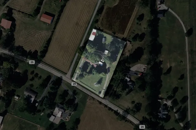 $619,900 | 2450 Highway 25, Cottontown, TN 37048