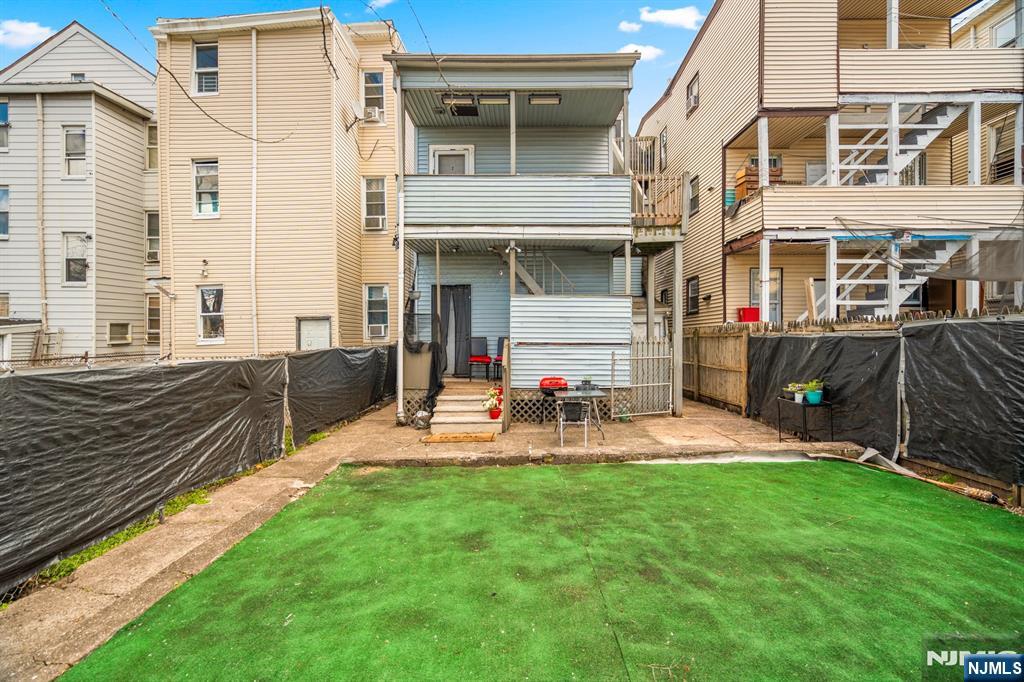 80 Pennington Street Paterson, NJ 07501 - Photo 24 of 27