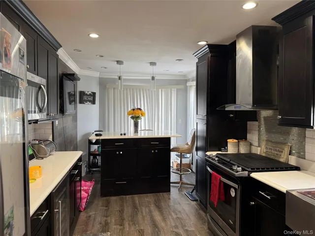 $1,250,000 | 14408 Weller Lane | Rosedale