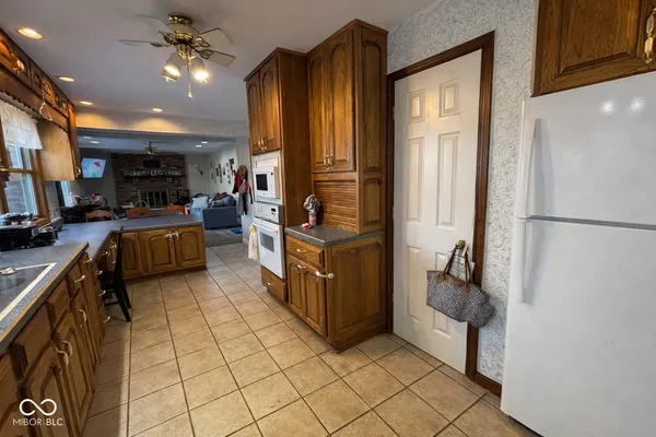 $249,900 | 1812 East Crystal Creek Drive, Terre Haute, IN 47802