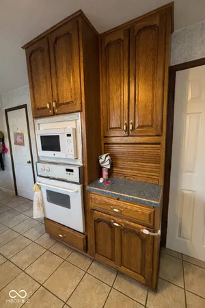 $249,900 | 1812 East Crystal Creek Drive, Terre Haute, IN 47802