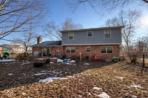 $249,900 | 1812 East Crystal Creek Drive, Terre Haute, IN 47802