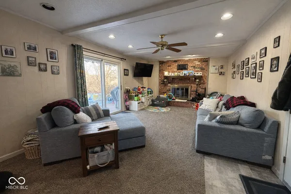 $249,900 | 1812 East Crystal Creek Drive, Terre Haute, IN 47802