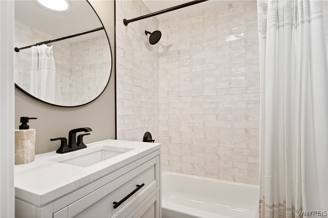 127 Dean Road Cheektowaga, NY 14043 - Photo 27 of 34