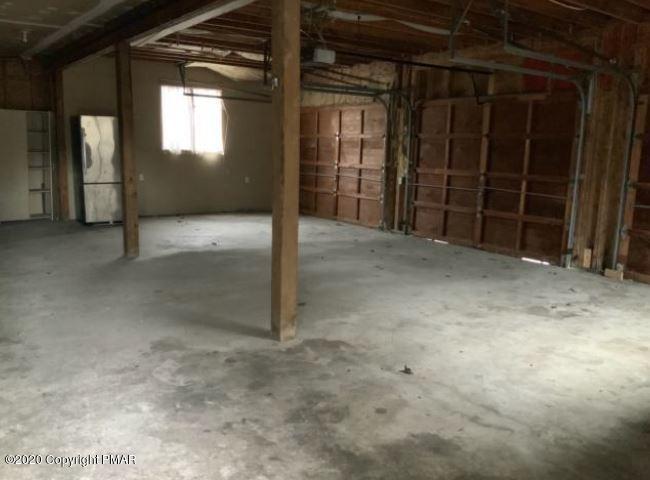 400 Blue Ridge Road Saylorsburg, PA 18353 - Photo 13 of 13 a view of an empty room