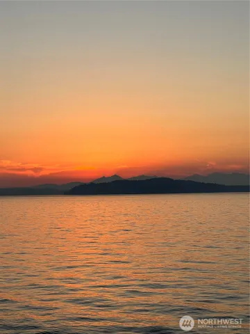 $700,000 | 3647 Trails End Road Northwest, Bremerton, WA 98312