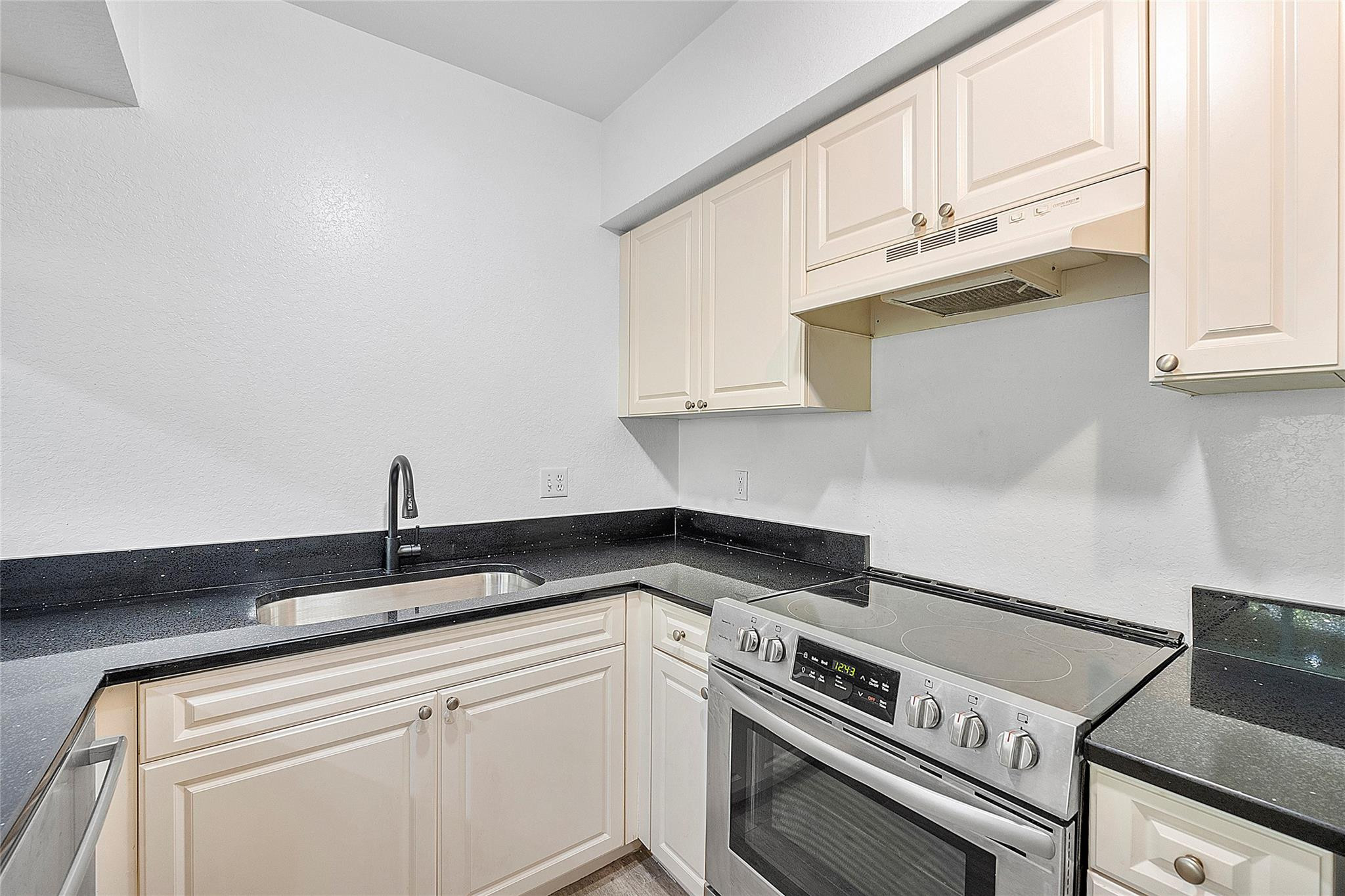 6440 West Sample Road, Unit 6440 Coral Springs, FL 33067 - Photo 9 of 50 Photo 9