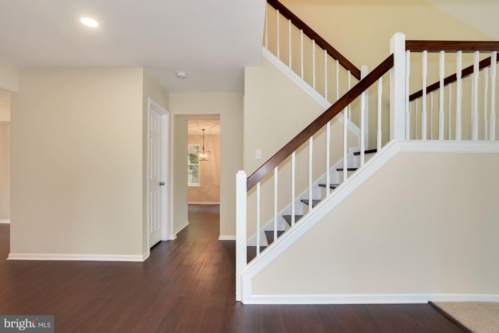 27 Stratford Road Clementon, NJ 08021 - Photo 3 of 25