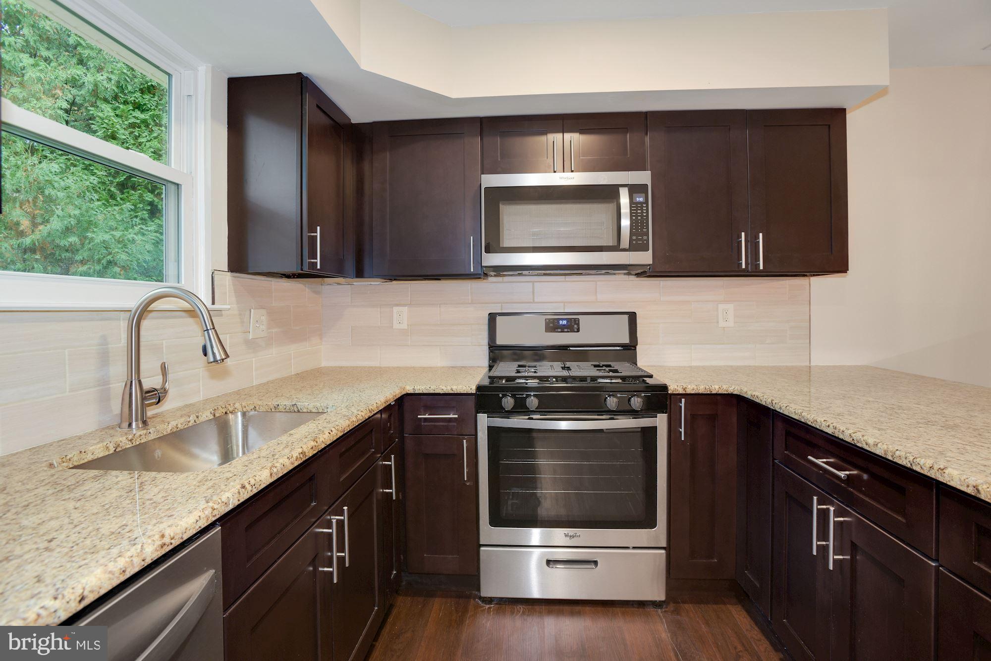 27 Stratford Road Clementon, NJ 08021 - Photo 9 of 25