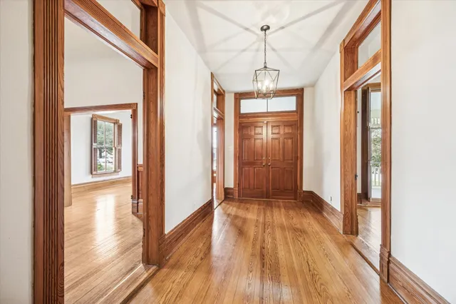 $495,000 | 701 West Third Street, Brenham, TX 77833