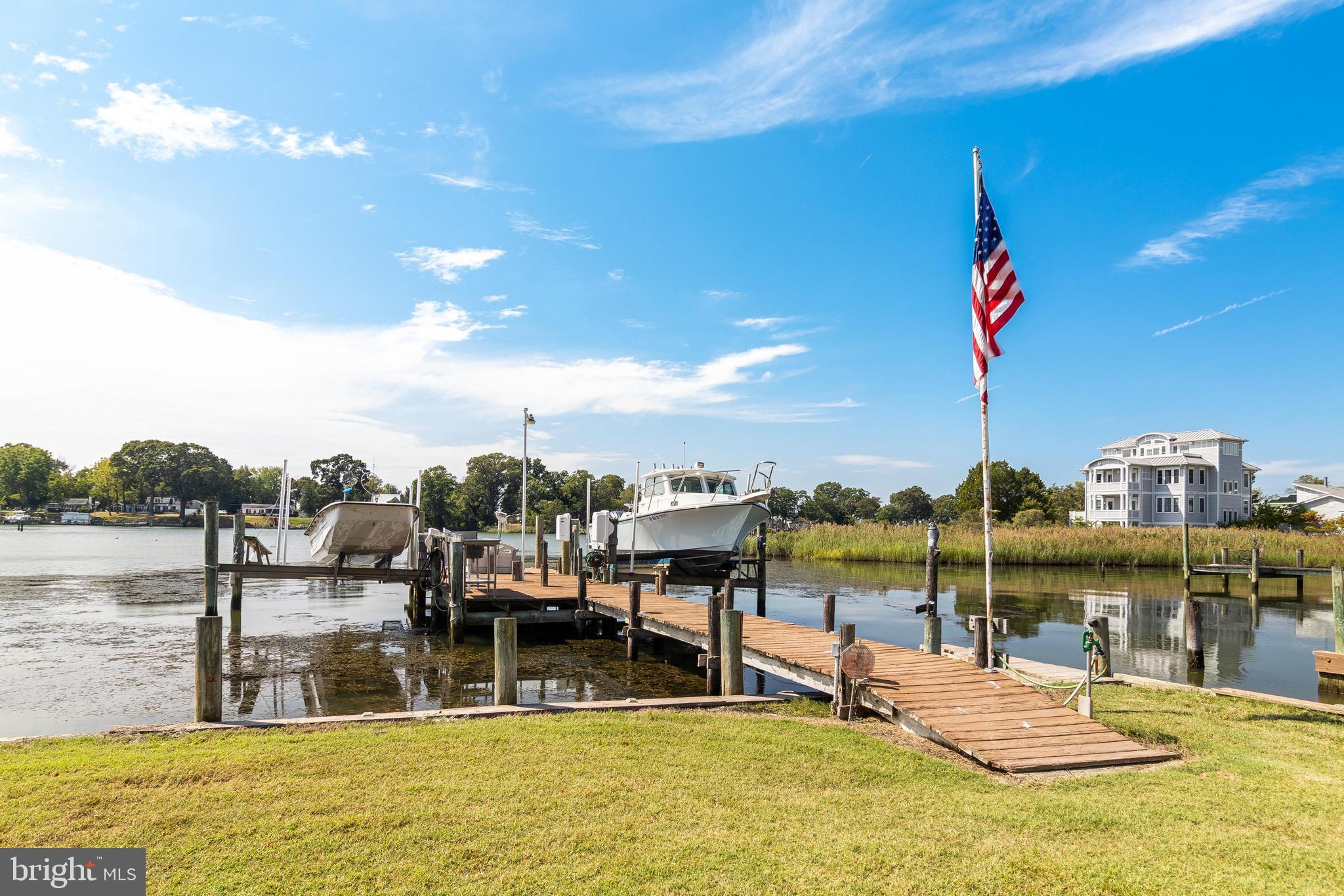 16077 Cobb Island Road Cobb Island, MD 20664 - Photo 1 of 56