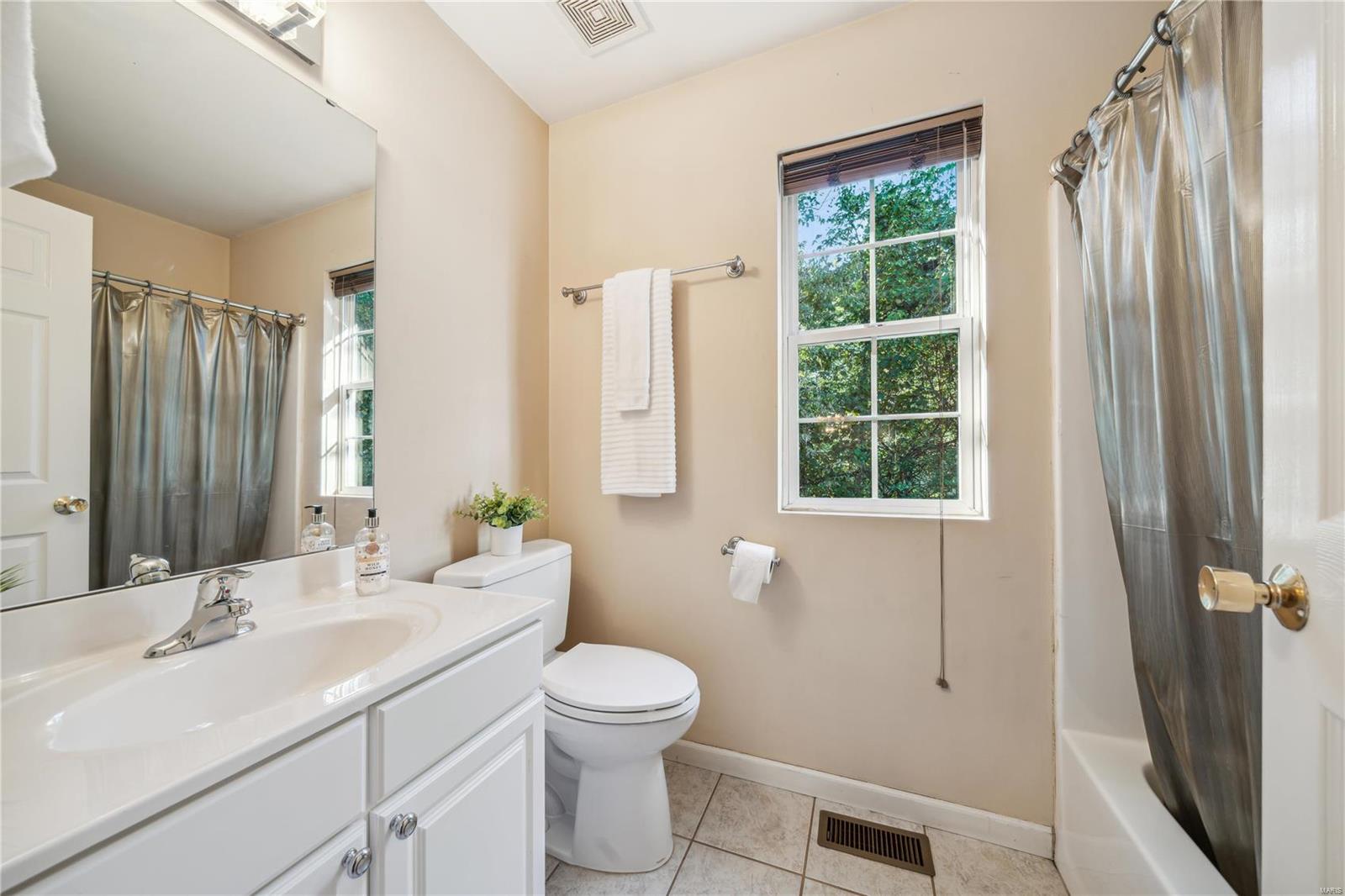 5324 Lode Avenue Affton, MO 63123 - Photo 23 of 26