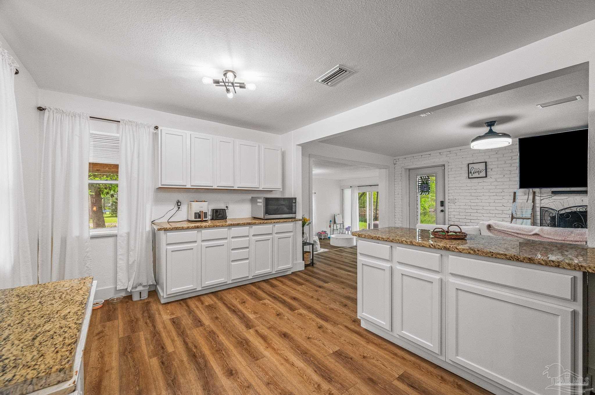 8423 Kause Road Pensacola, FL 32506 - Photo 13 of 48