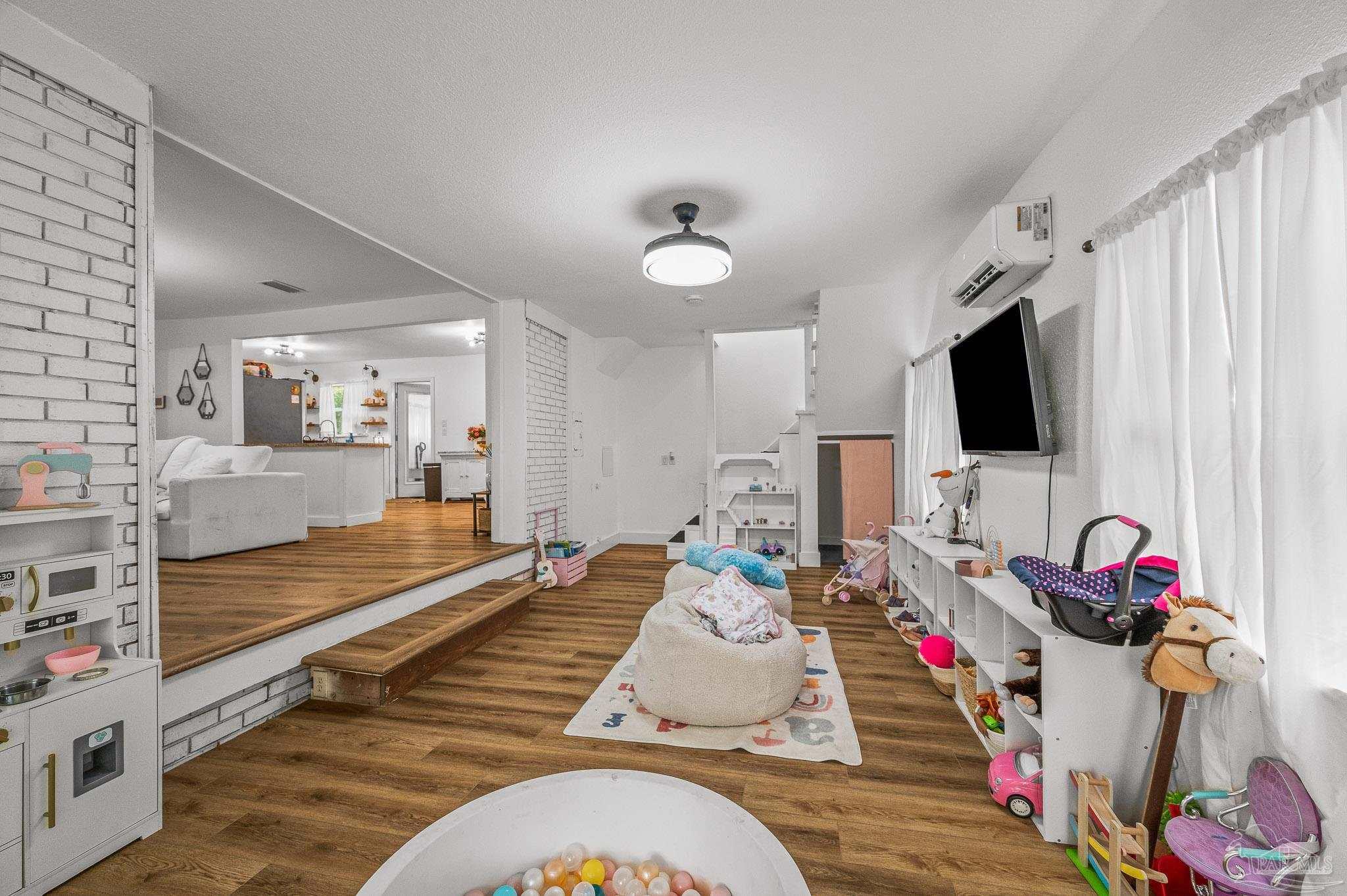 8423 Kause Road Pensacola, FL 32506 - Photo 29 of 48