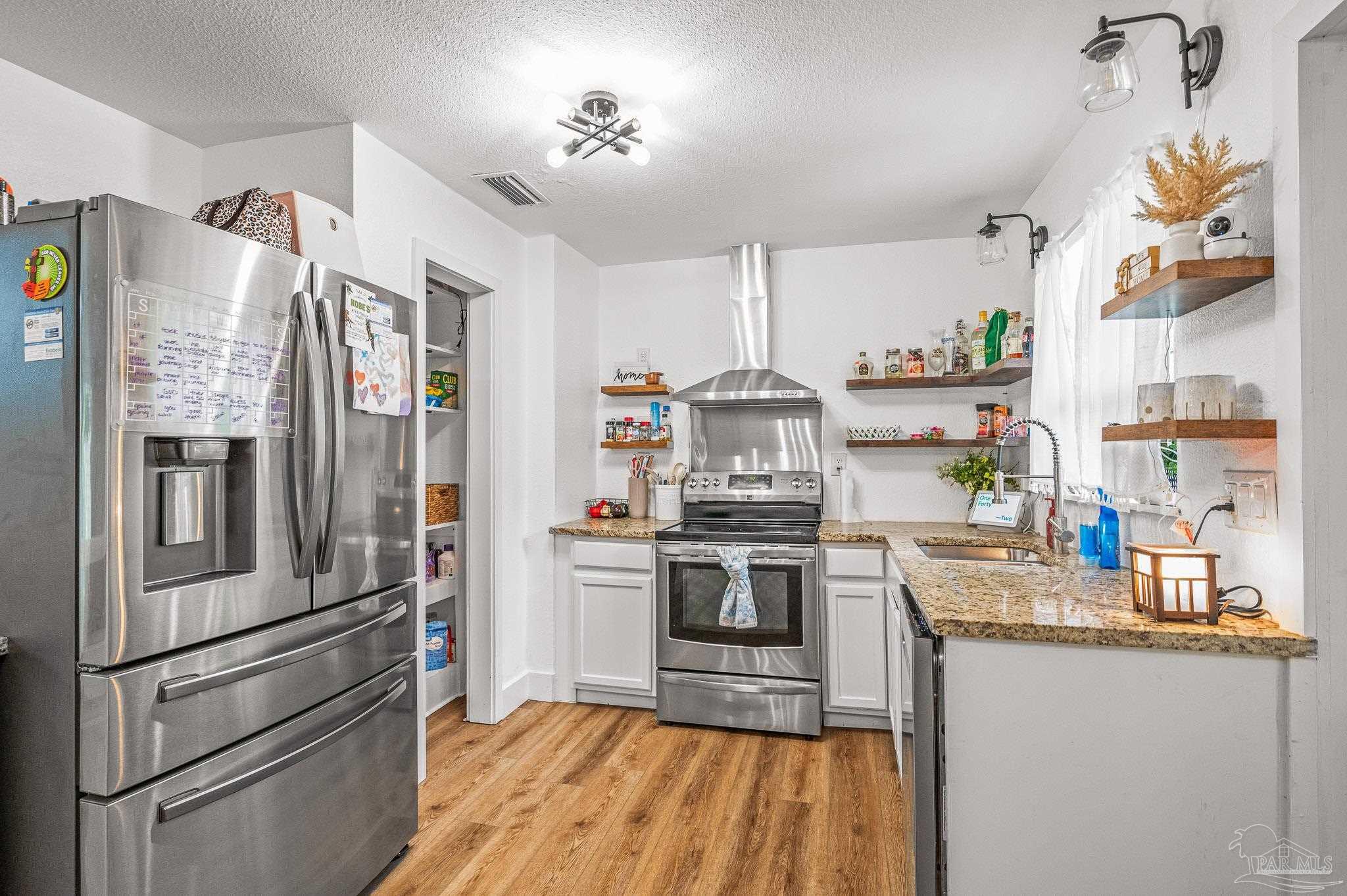 8423 Kause Road Pensacola, FL 32506 - Photo 10 of 48