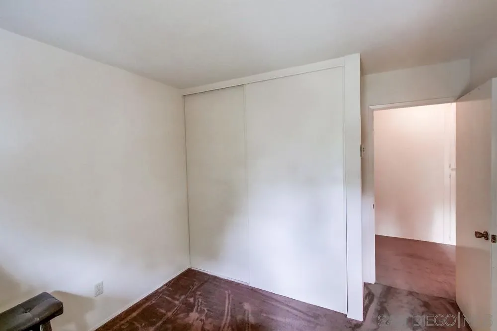3583 Ruffin Road, Unit 209 San Diego, CA 92123 - Photo 23 of 39 a view of small space