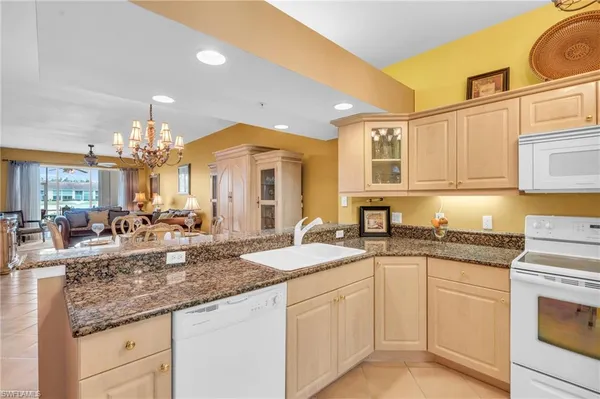 $439,999 | 2365 Hidden Lake Court, Unit 8001, Naples, FL 34112