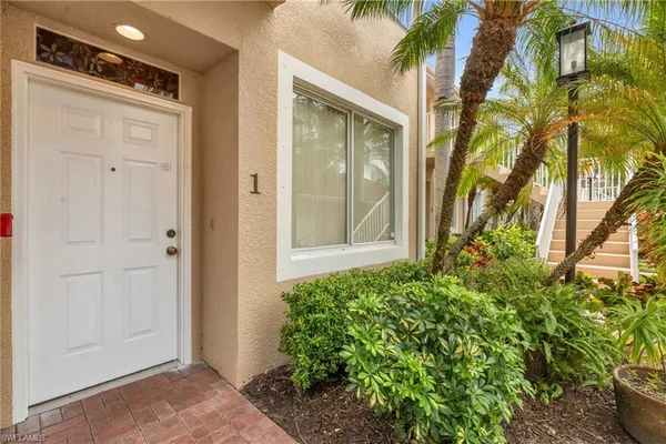 $439,999 | 2365 Hidden Lake Court, Unit 8001, Naples, FL 34112