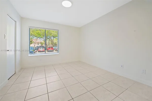 $2,300 | 10610 Southwest 158th Court, Unit 105, Miami, FL 33196