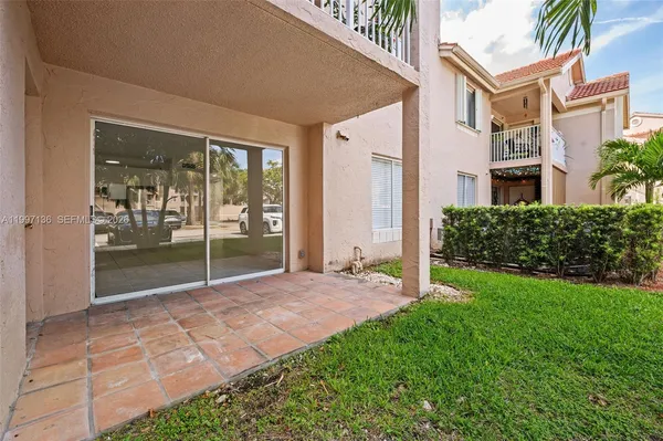 $2,300 | 10610 Southwest 158th Court, Unit 105, Miami, FL 33196
