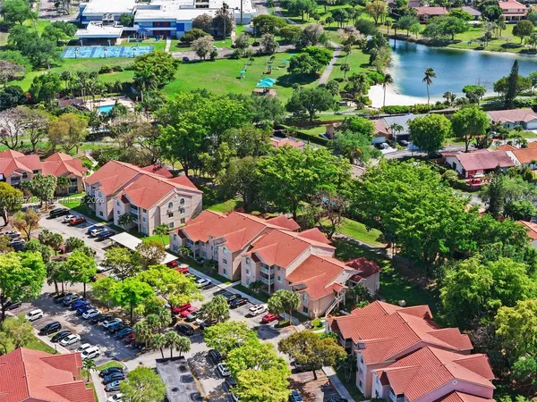 $2,300 | 10610 Southwest 158th Court, Unit 105, Miami, FL 33196
