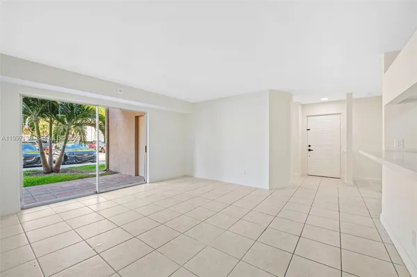 $2,300 | 10610 Southwest 158th Court, Unit 105, Miami, FL 33196
