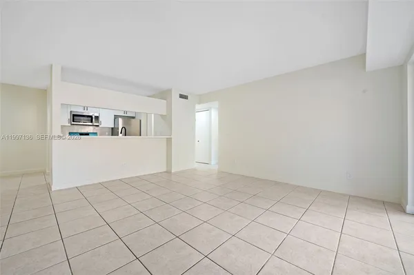 $2,300 | 10610 Southwest 158th Court, Unit 105, Miami, FL 33196