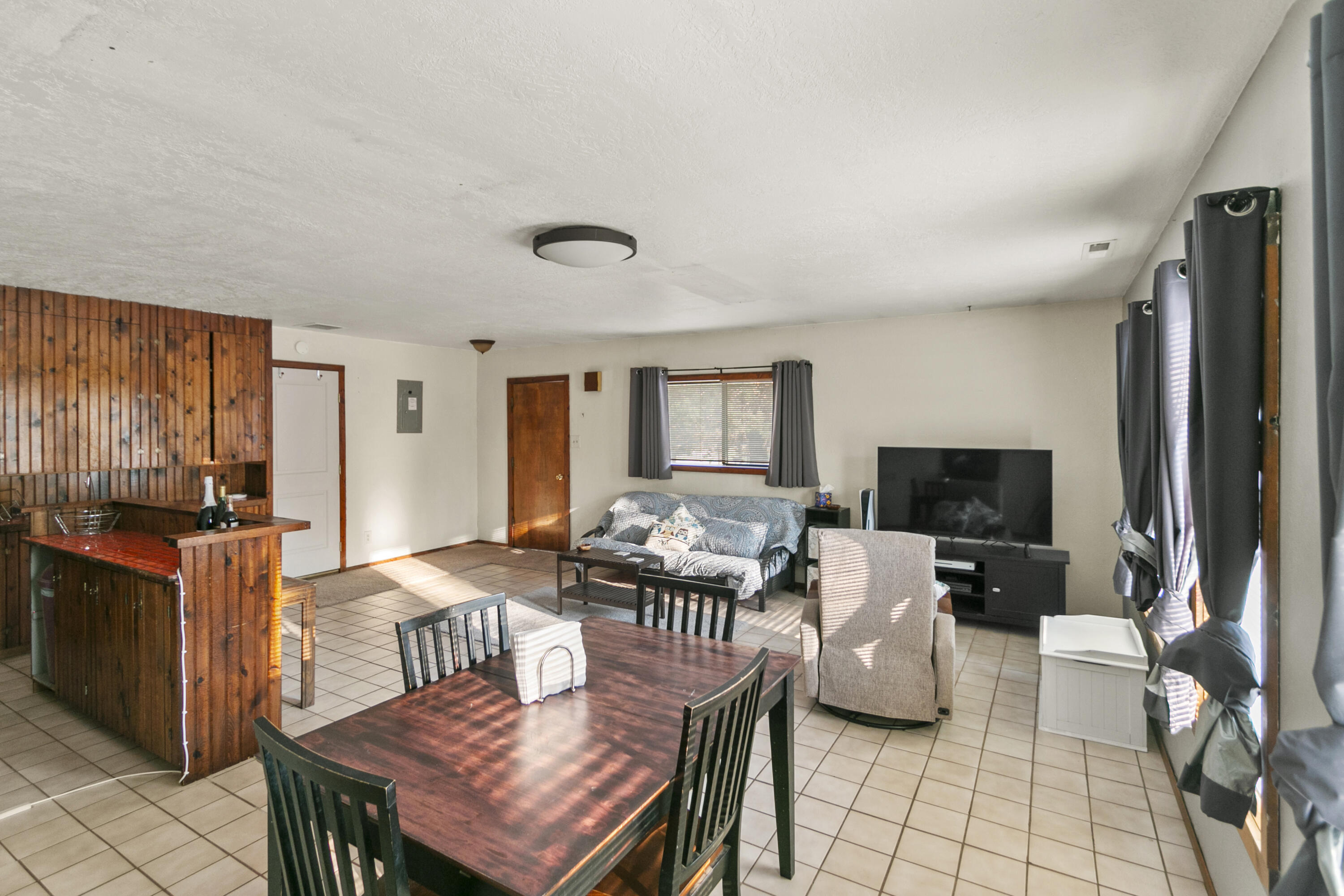 62370 Byram Road Bend, OR 97701 - Photo 26 of 39 23IMG_7173