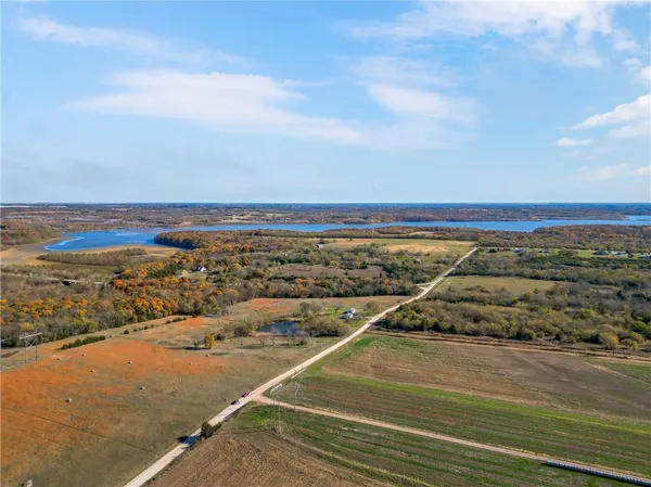 $329,999 | 0 West 239th Street, Edgerton, KS 66021