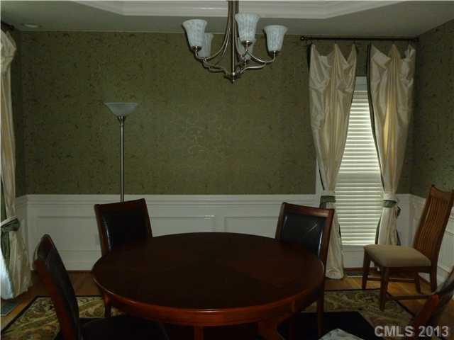 310 Sardis Pointe Road Matthews, NC 28105 - Photo 2 of 11 Gallery Image 2