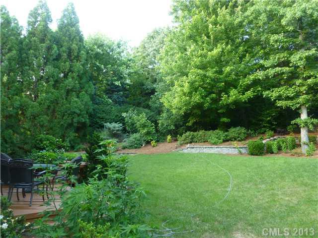310 Sardis Pointe Road Matthews, NC 28105 - Photo 3 of 11 Gallery Image 3