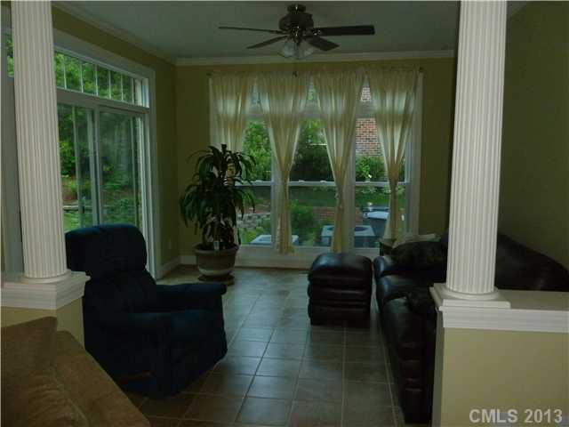 310 Sardis Pointe Road Matthews, NC 28105 - Photo 7 of 11 Gallery Image 7
