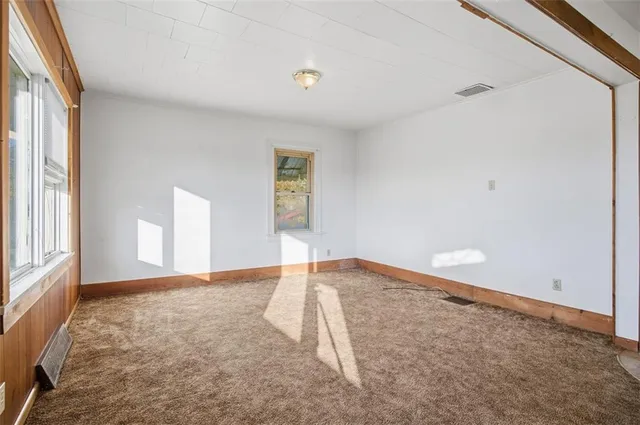 $150,000 | 132 Burns Street, Imperial, PA 15126