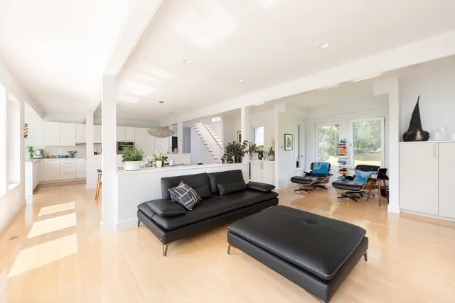 $2,199,000 | 49 Powisset Street, Dover, MA 02030