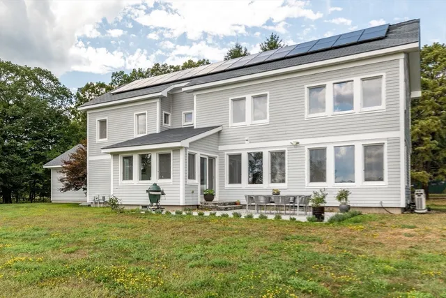 $2,199,000 | 49 Powisset Street, Dover, MA 02030